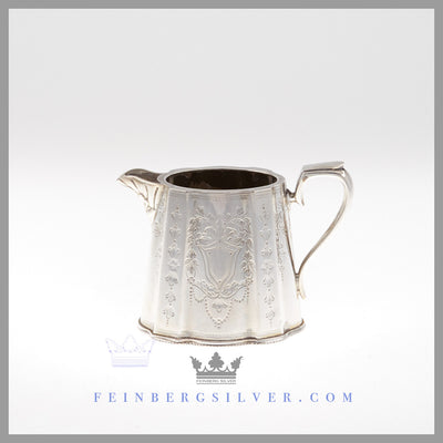 Feinberg Silver - The English silver plated 3 pc bachelor set is shaped cann shaped of neo-classical design.